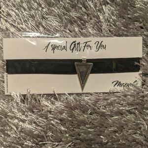 Leatherette Cord w/ Triangle Charm & Velvet Choker